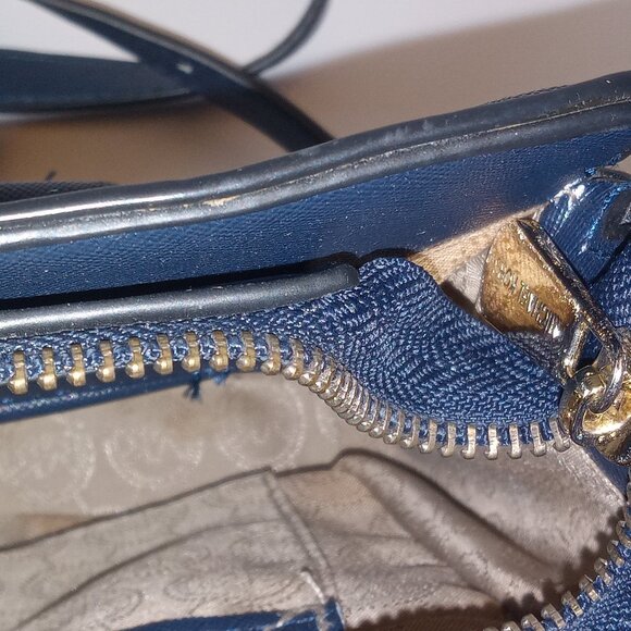 Michael Kors Micro Hamilton Black Leather Crossbody Handbag - Picture 13 of 16